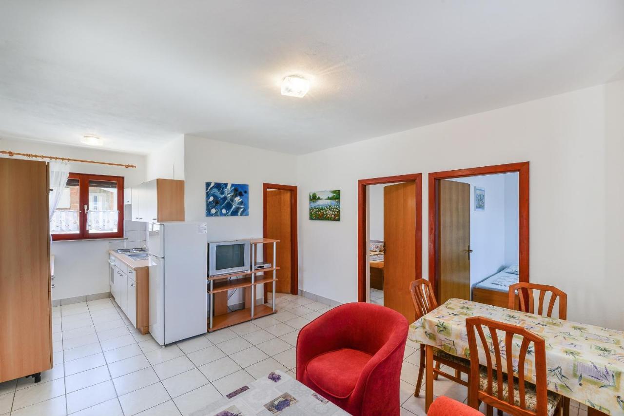 Apartments Gogoljak Вир Екстериор снимка