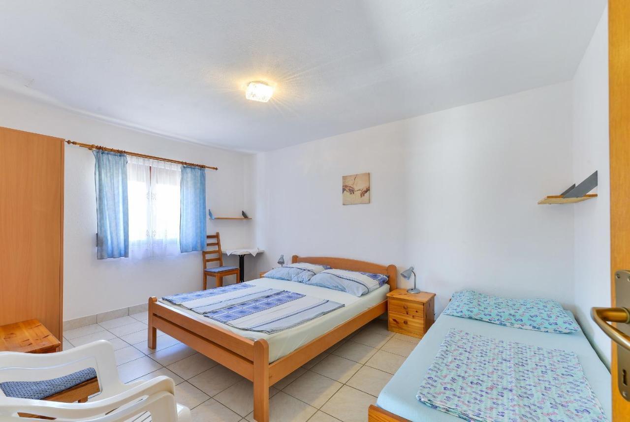 Apartments Gogoljak Вир Екстериор снимка