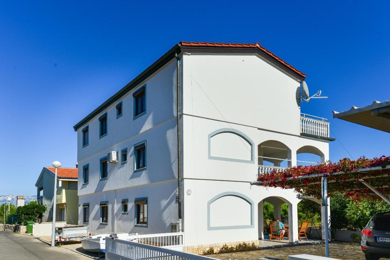 Apartments Gogoljak Вир Екстериор снимка