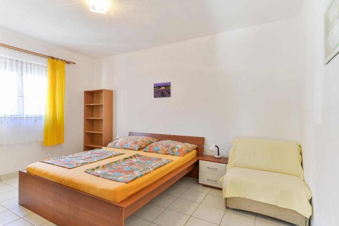 Apartments Gogoljak Вир Екстериор снимка